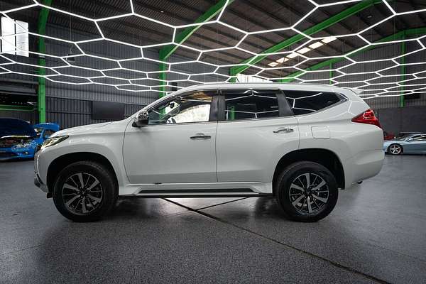 2016 Mitsubishi Pajero Sport GLS QE
