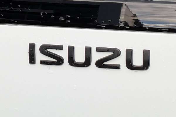 2025 Isuzu MU-X LS-U