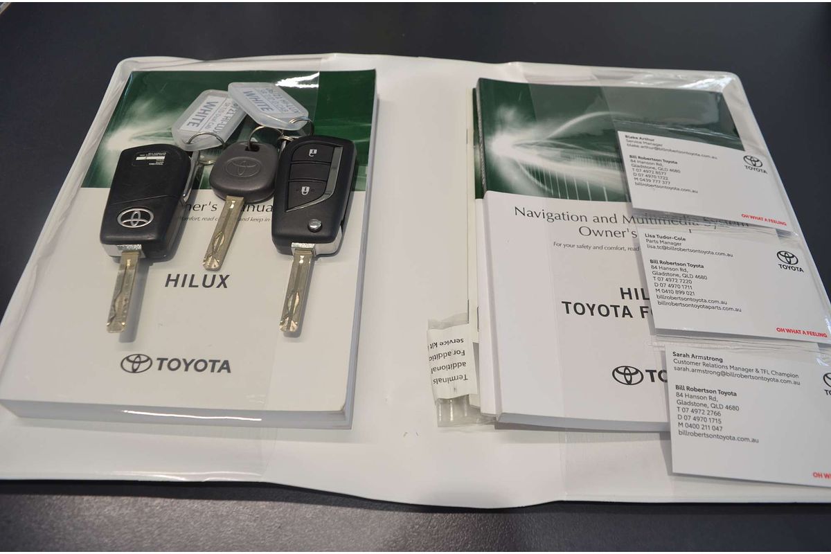 2021 Toyota Hilux SR GUN126R 4X4