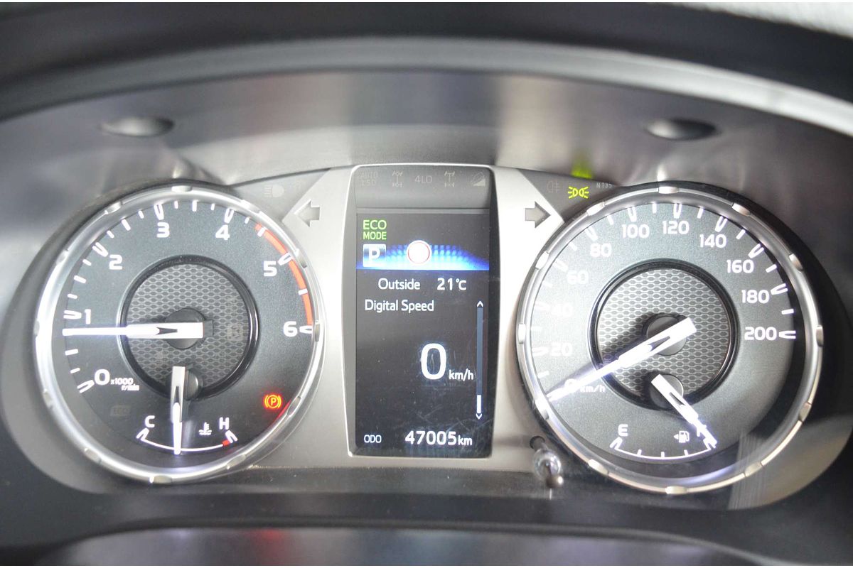 2021 Toyota Hilux SR GUN126R 4X4
