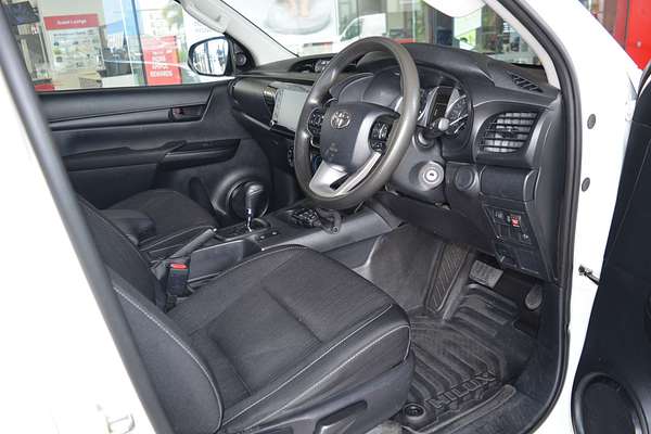 2021 Toyota Hilux SR GUN126R 4X4