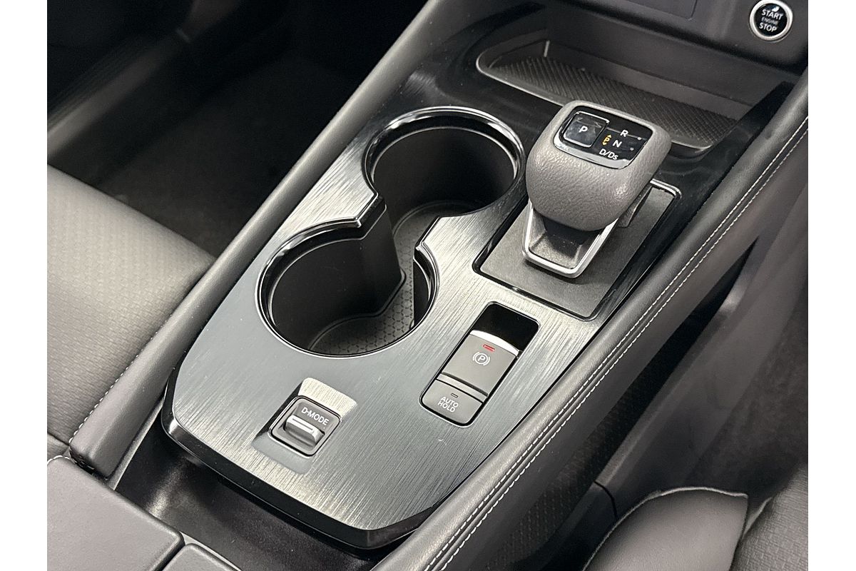 2024 Nissan X-TRAIL ST-L T33