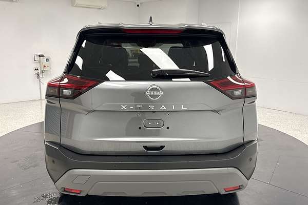 2024 Nissan X-TRAIL ST-L T33