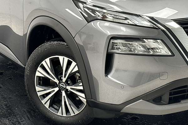 2024 Nissan X-TRAIL ST-L T33