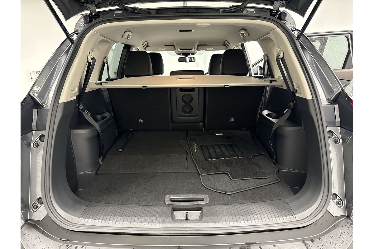 2024 Nissan X-TRAIL ST-L T33