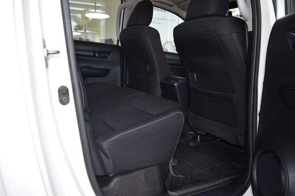 2021 Toyota Hilux SR GUN126R 4X4