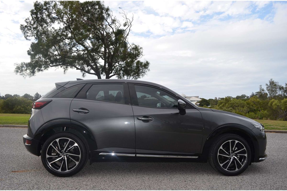 2024 Mazda CX-3 G20 Akari DK