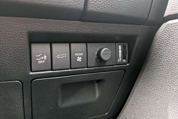 2025 Isuzu MU-X LS-U