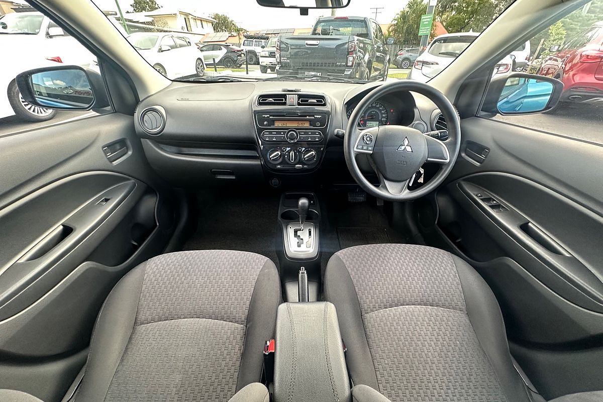 2018 Mitsubishi Mirage ES LA