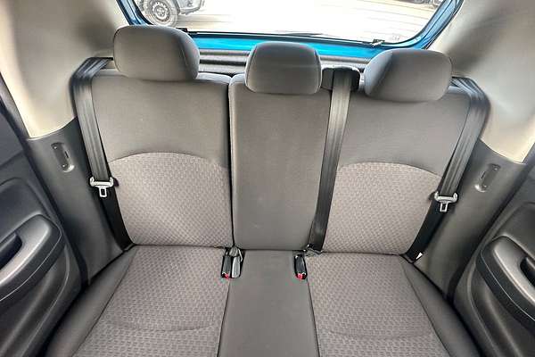 2018 Mitsubishi Mirage ES LA