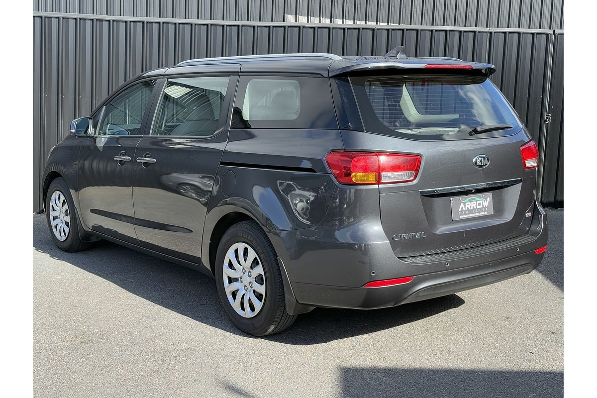 2016 Kia Carnival S YP
