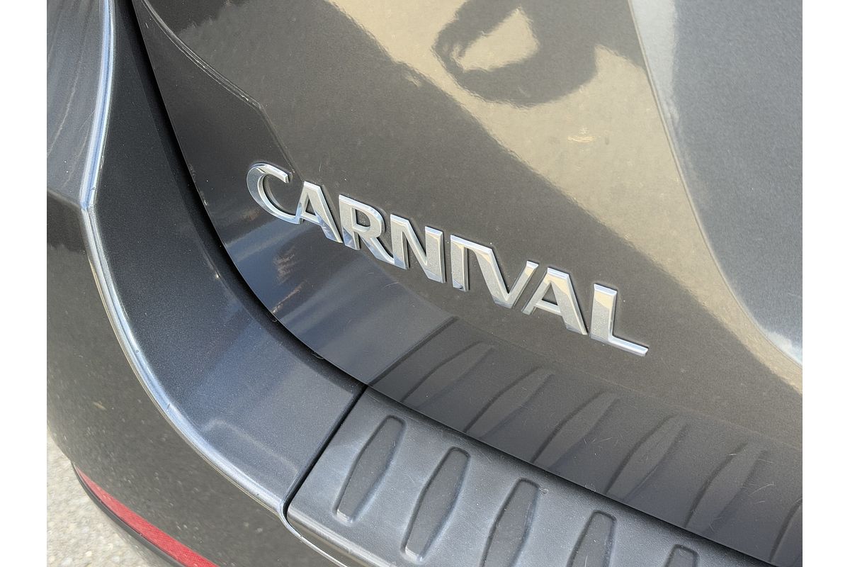 2016 Kia Carnival S YP