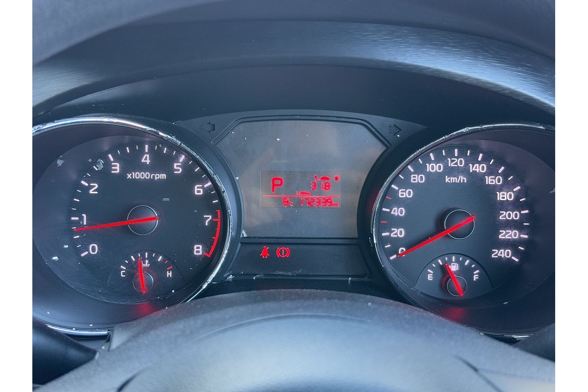 2016 Kia Carnival S YP