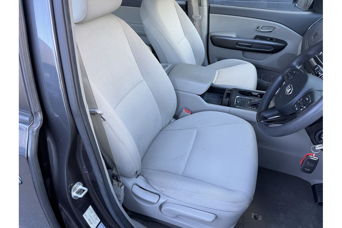 2016 Kia Carnival S YP