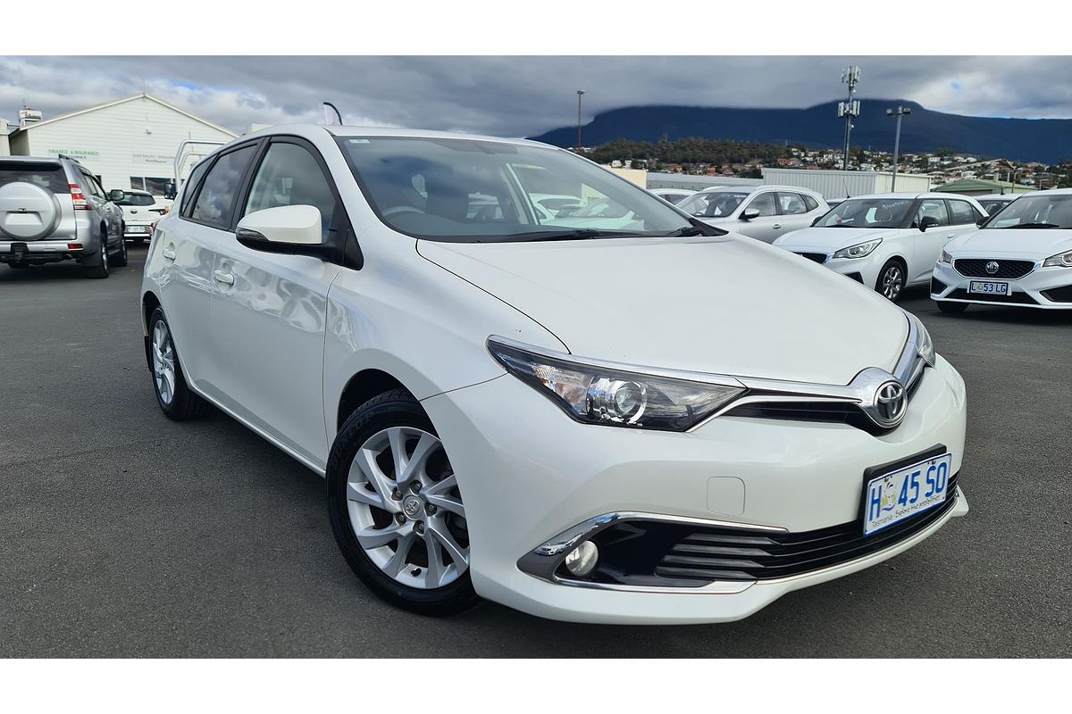 2018 Toyota Corolla Ascent Sport ZRE182R