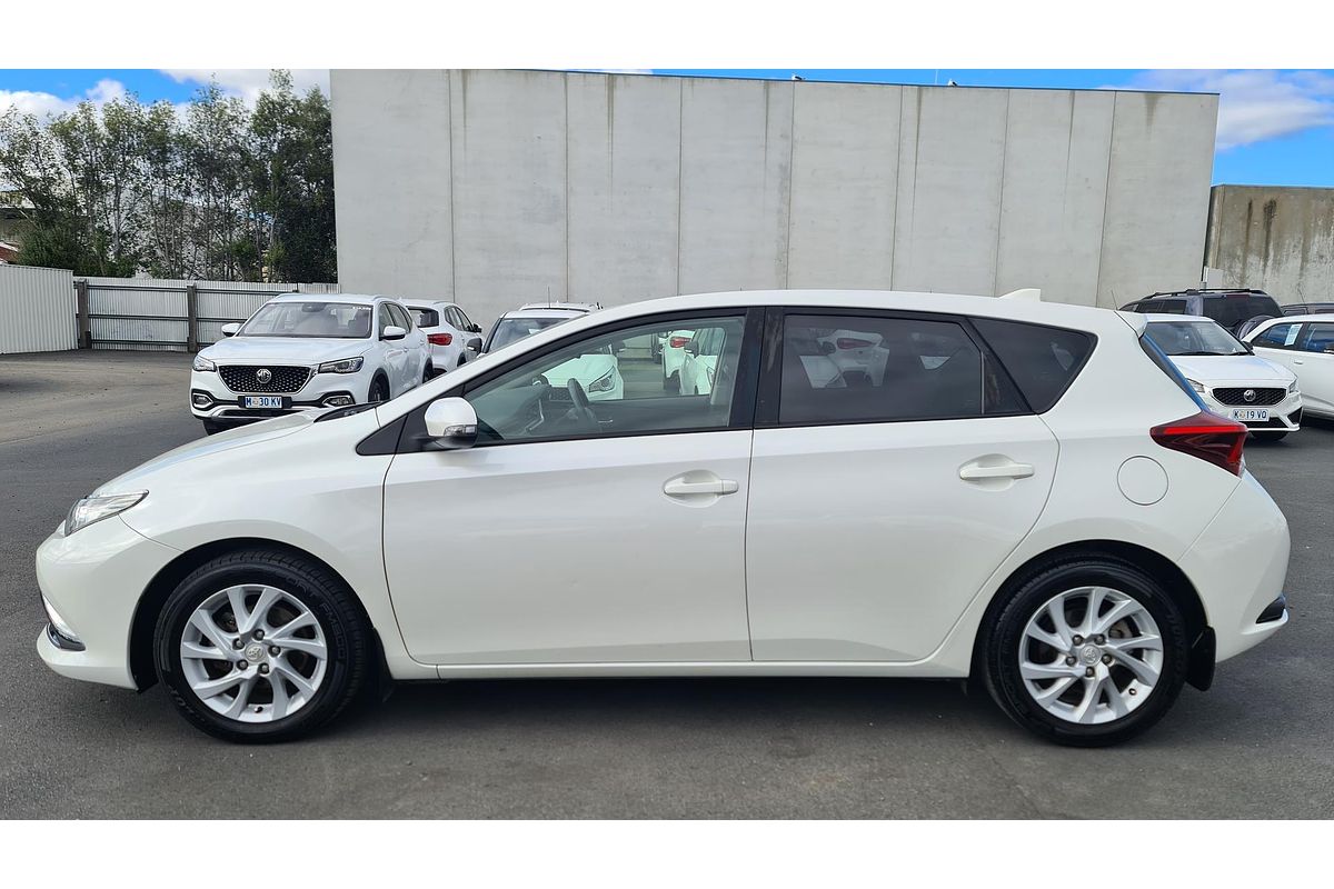 2018 Toyota Corolla Ascent Sport ZRE182R
