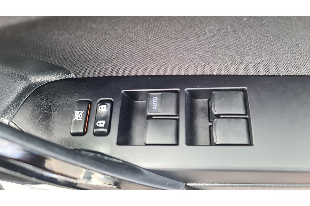 2018 Toyota Corolla Ascent Sport ZRE182R