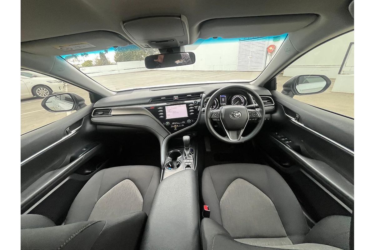 2020 Toyota Camry Ascent AXVH71R