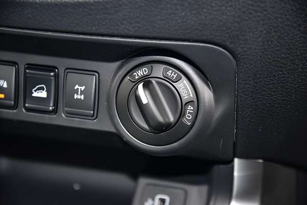 2023 Nissan Navara ST D23 4X4