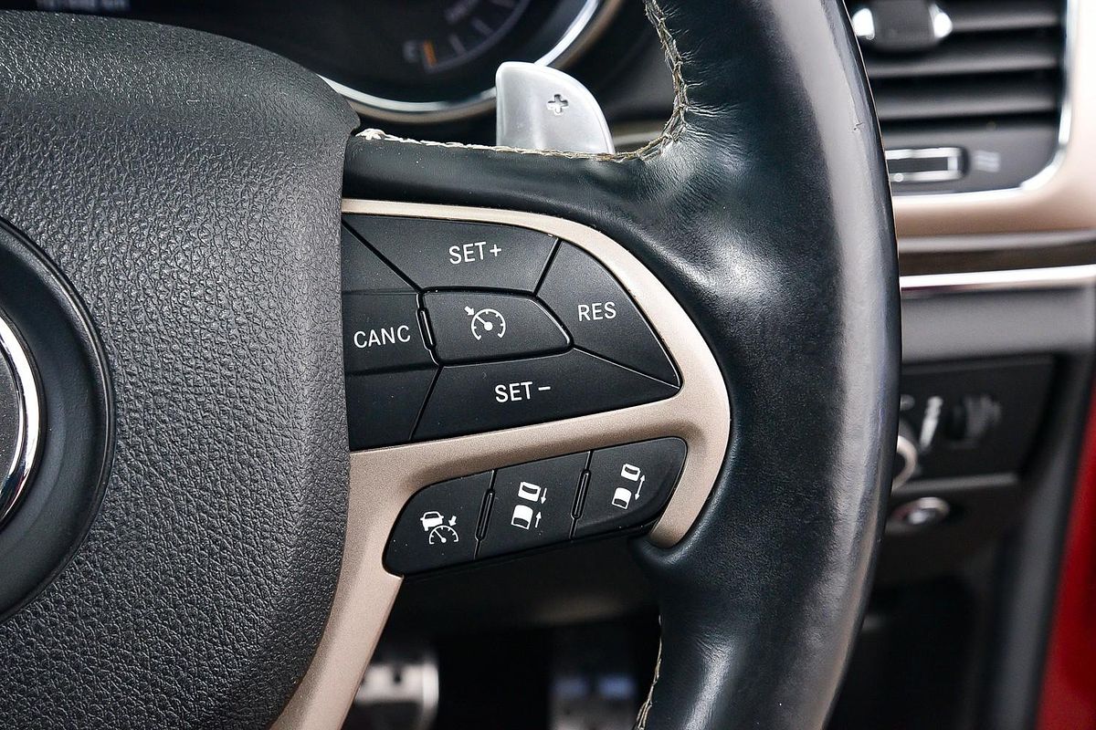 2014 Jeep Grand Cherokee Overland WK