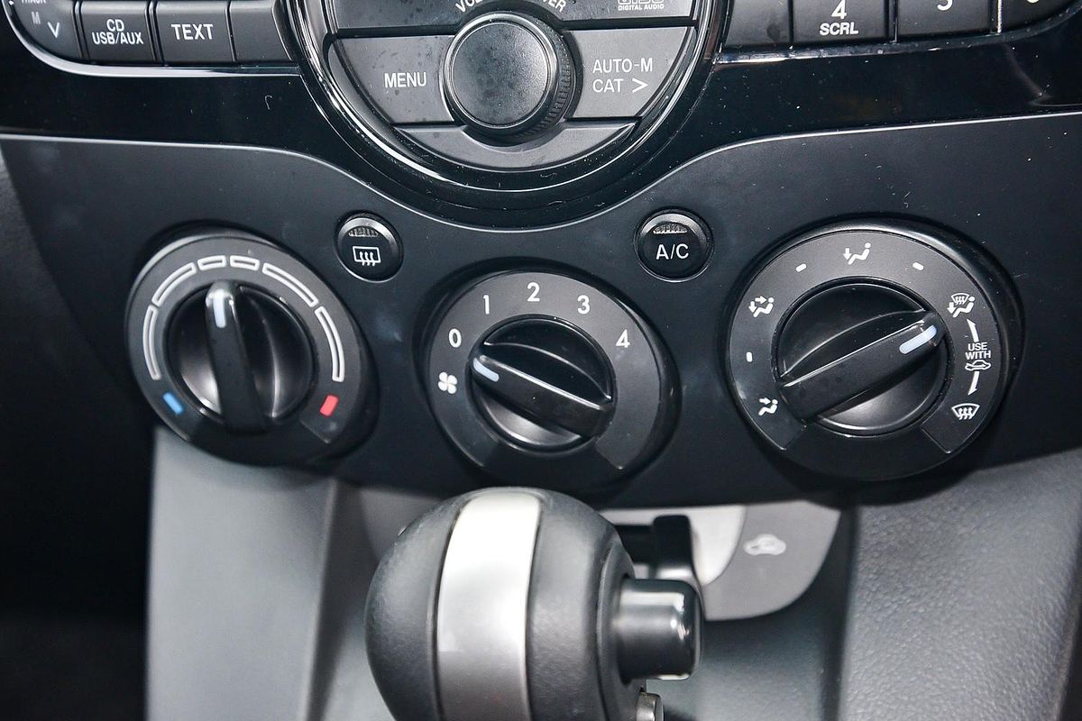 2013 Mazda 2 Neo DE Series 2