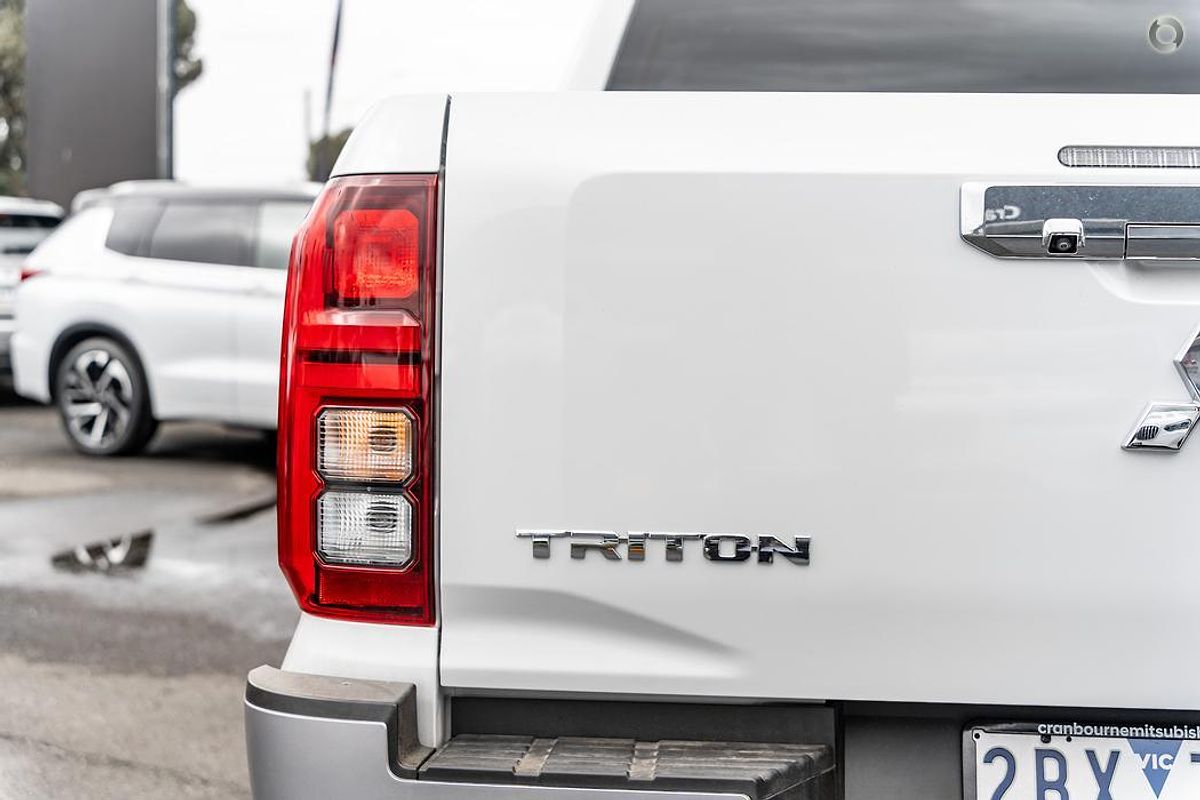 2024 Mitsubishi Triton GLS MV 4X4