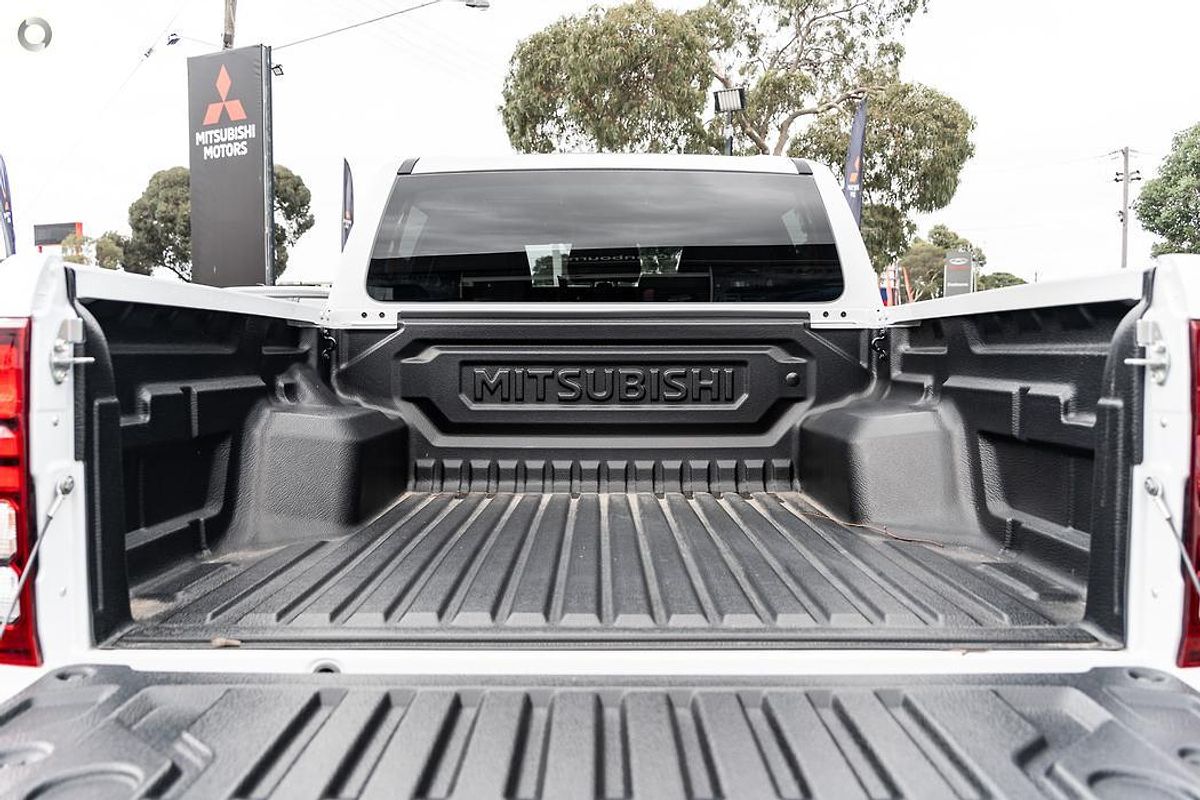2024 Mitsubishi Triton GLS MV 4X4