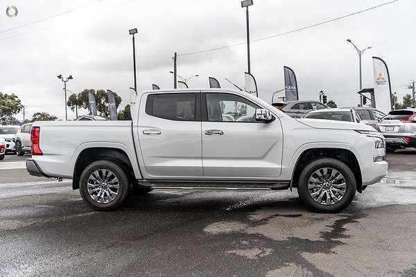 2024 Mitsubishi Triton GLS MV 4X4