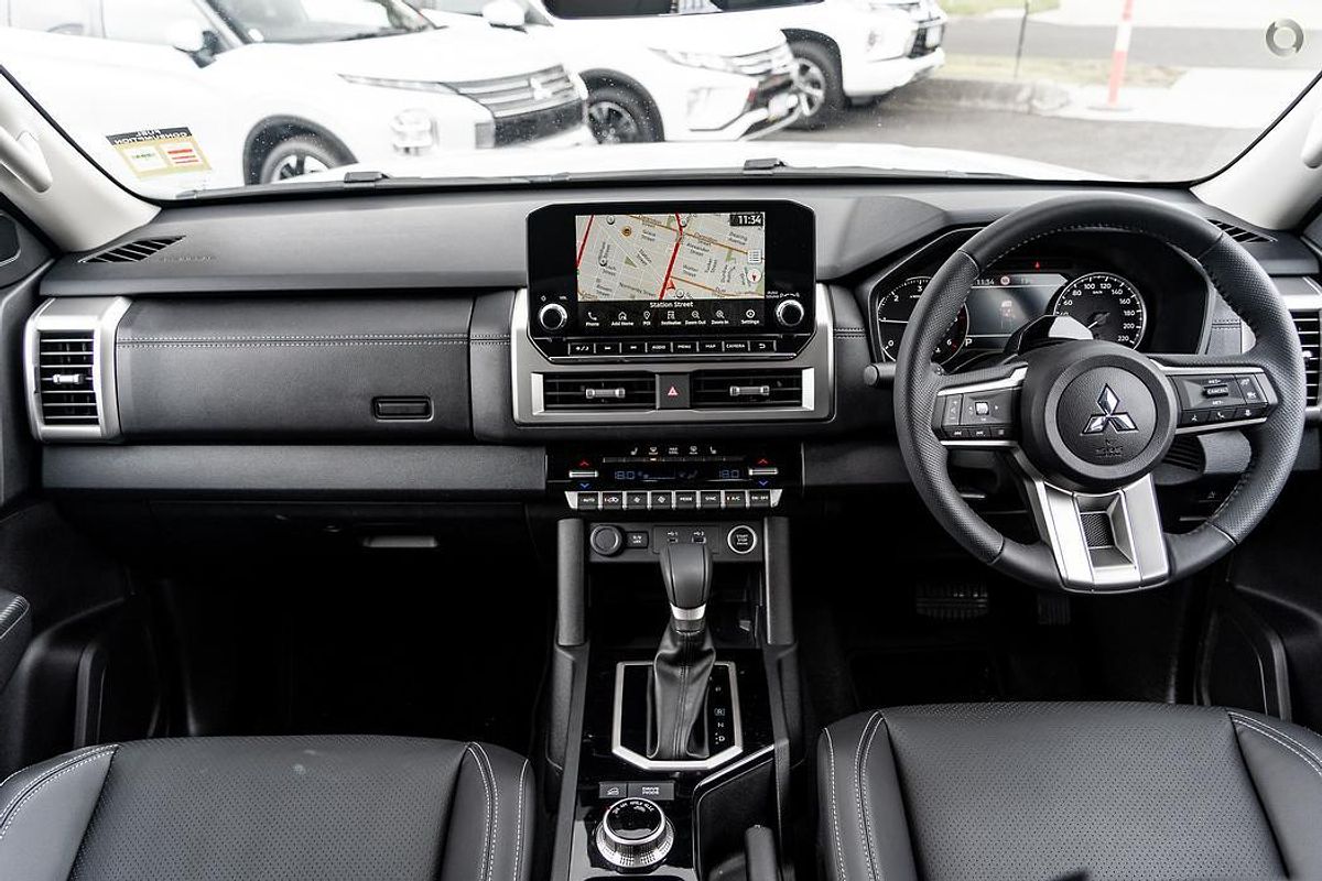 2024 Mitsubishi Triton GLS MV 4X4