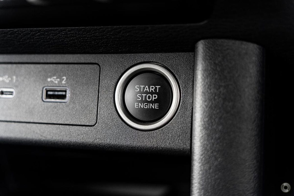 2024 Mitsubishi Triton GLS MV 4X4