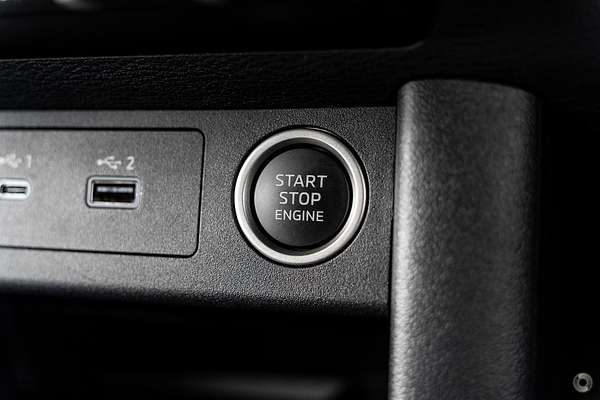 2024 Mitsubishi Triton GLS MV 4X4