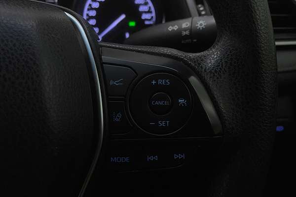 2018 Toyota Camry Ascent ASV70R