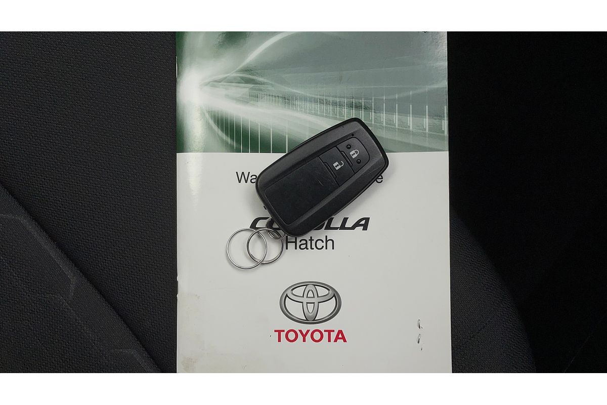 2018 Toyota Corolla Ascent Sport Hybrid ZWE211R