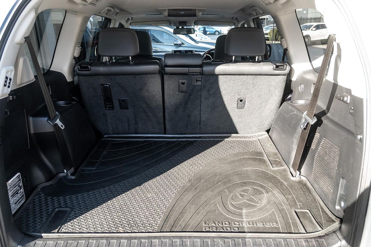 2017 Toyota Landcruiser Prado Kakadu GDJ150R