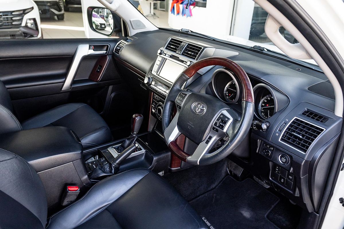 2017 Toyota Landcruiser Prado Kakadu GDJ150R