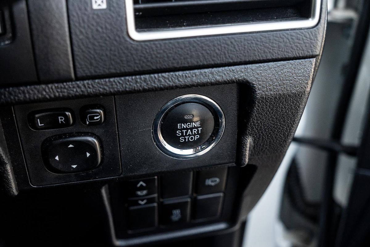 2017 Toyota Landcruiser Prado Kakadu GDJ150R
