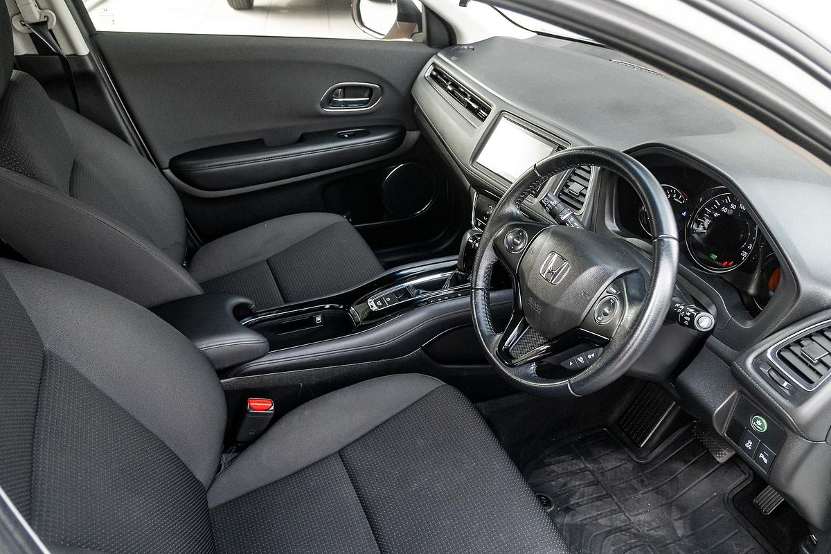 2021 Honda HR-V VTi-S