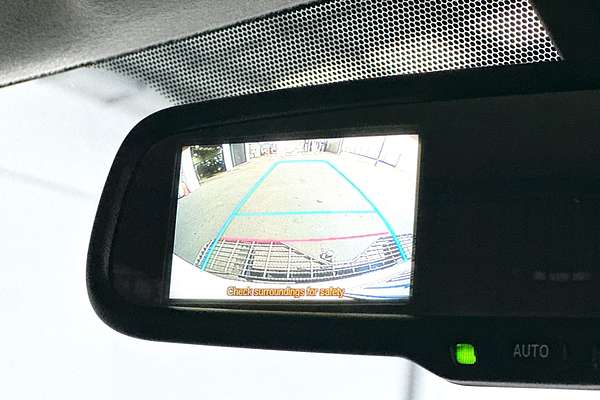 2017 Toyota Hiace KDH201R LWB
