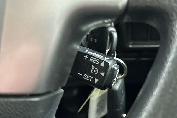 2017 Toyota Hiace KDH201R LWB