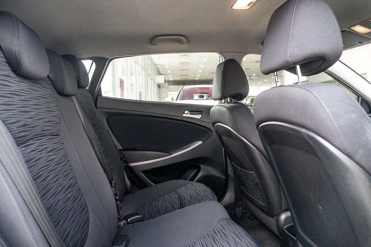 2017 Hyundai Accent Sport RB6