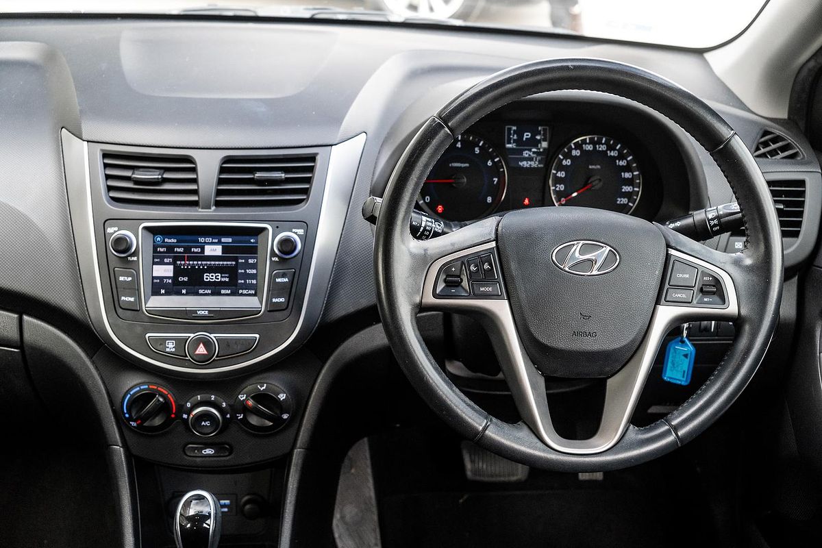 2017 Hyundai Accent Sport RB6