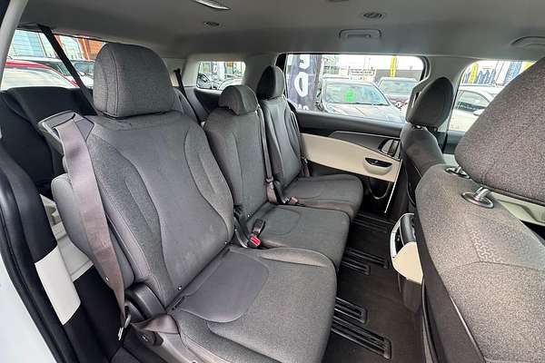 2022 Kia Carnival S KA4