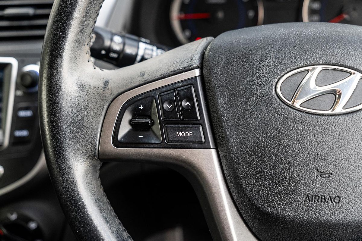 2017 Hyundai Accent Sport RB6