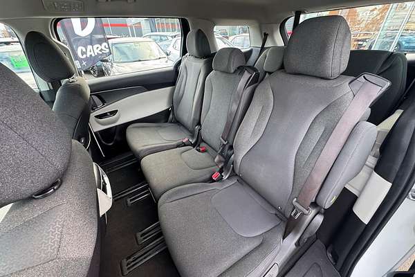 2022 Kia Carnival S KA4