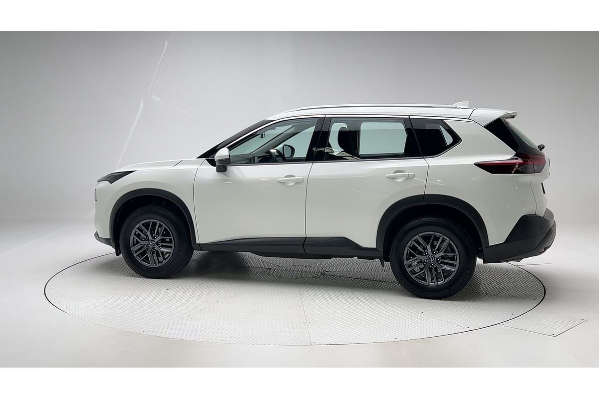 2023 Nissan X-TRAIL ST T33