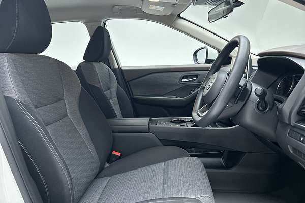 2023 Nissan X-TRAIL ST T33
