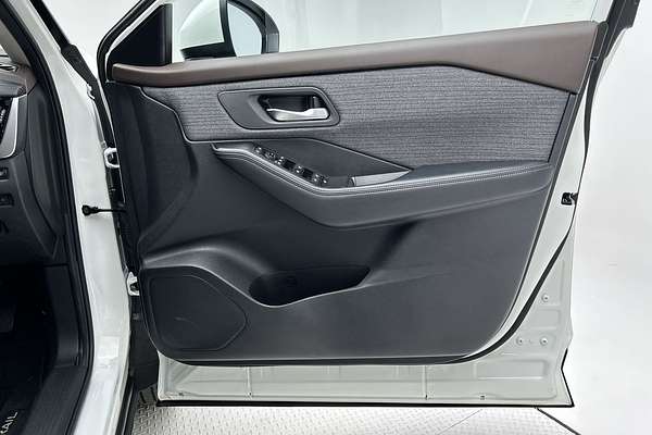 2023 Nissan X-TRAIL ST T33
