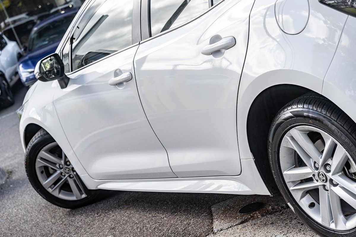 2020 Toyota Corolla Ascent Sport MZEA12R