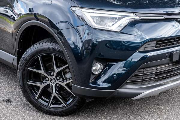 2017 Toyota RAV4 GXL ZSA42R