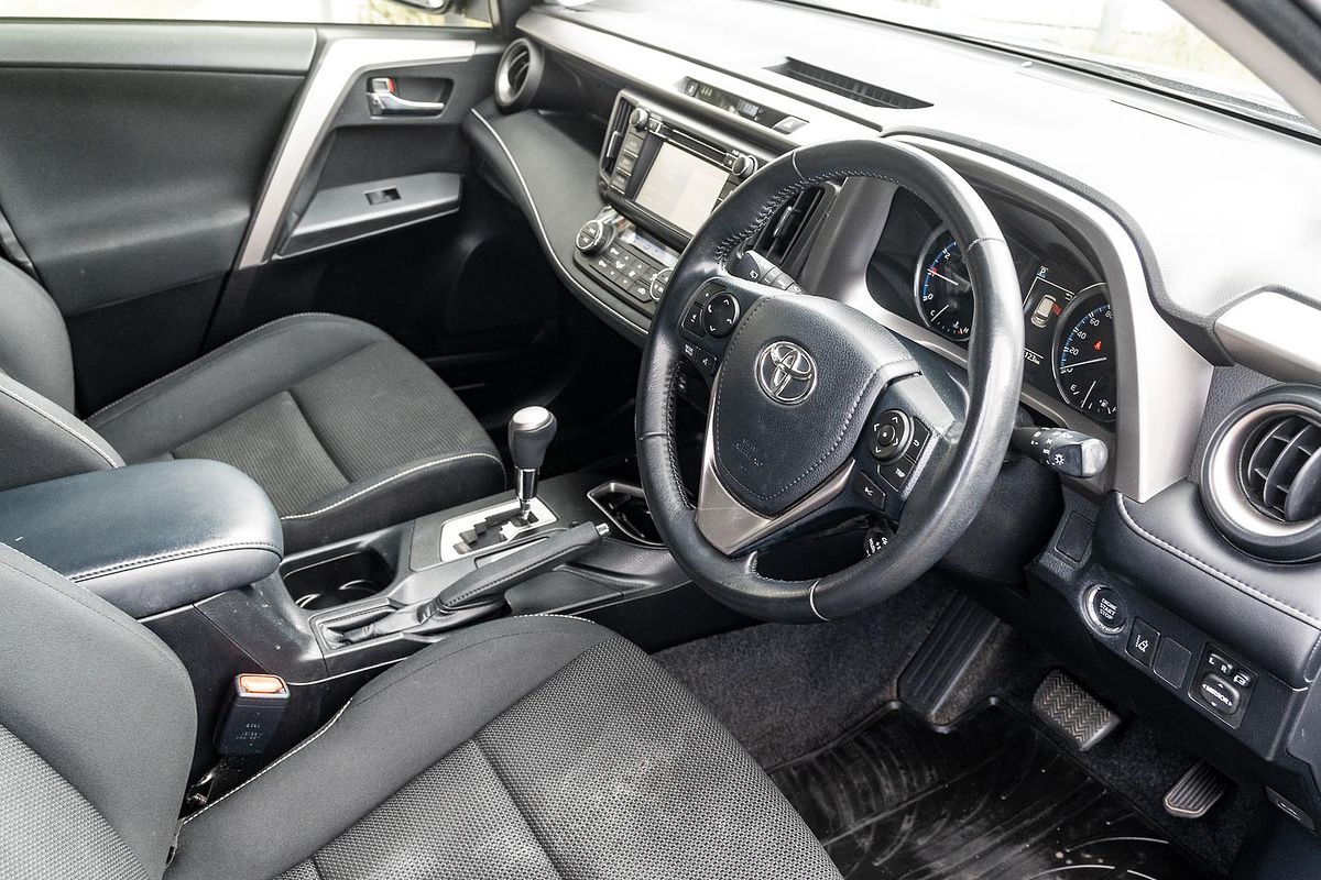 2017 Toyota RAV4 GXL ZSA42R